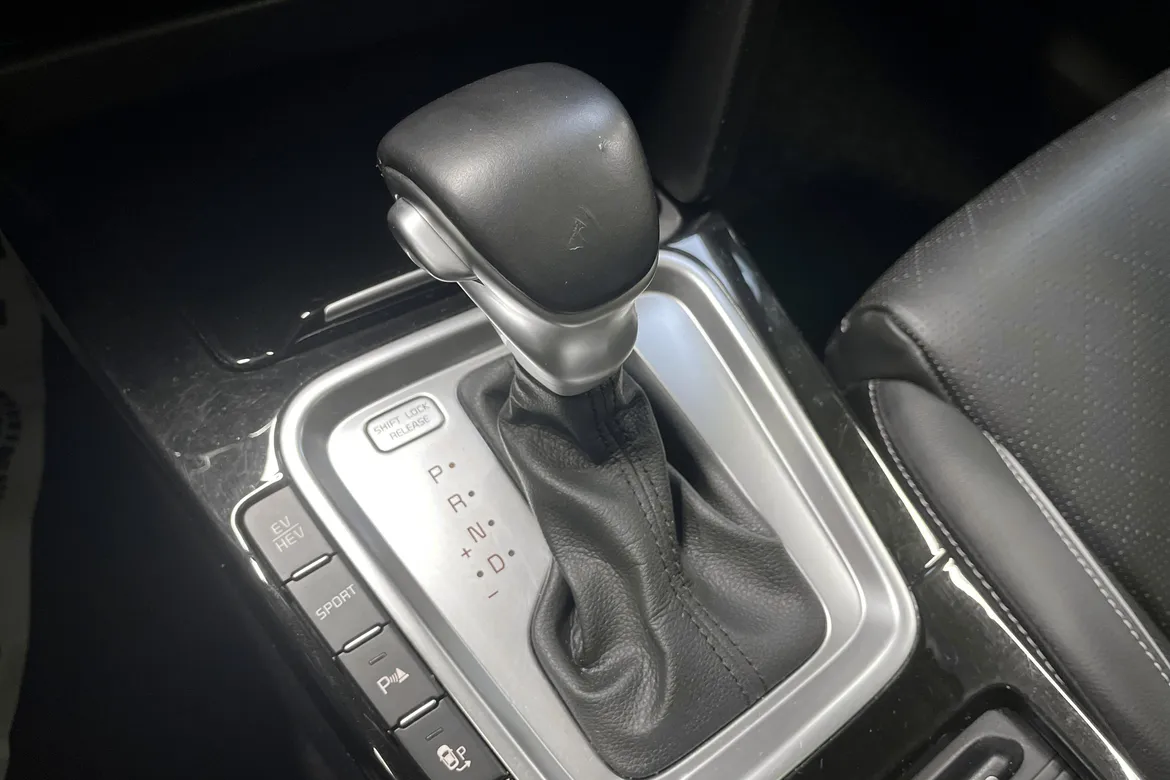 picture of a car
