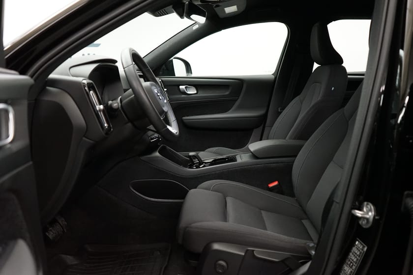 Bild 5 av Volvo XC40 Recharge Single Motor Core Edition, Ränta 2,95%, Baklucka elmanövrerad, Dragkrok