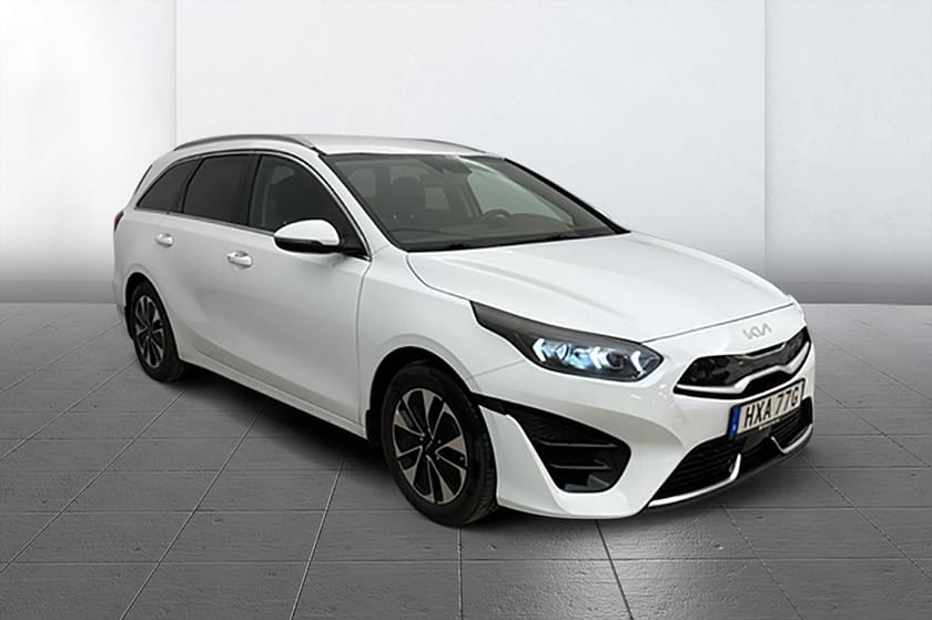 Bild 3 av Kia Ceed Sportswagon Plug-in Hybrid SW Advance Drag Navi Kamera Rattvärme
