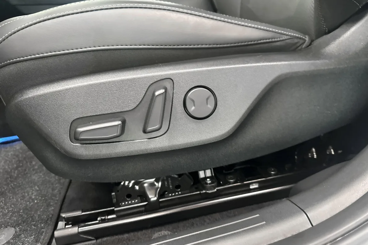 picture of a car