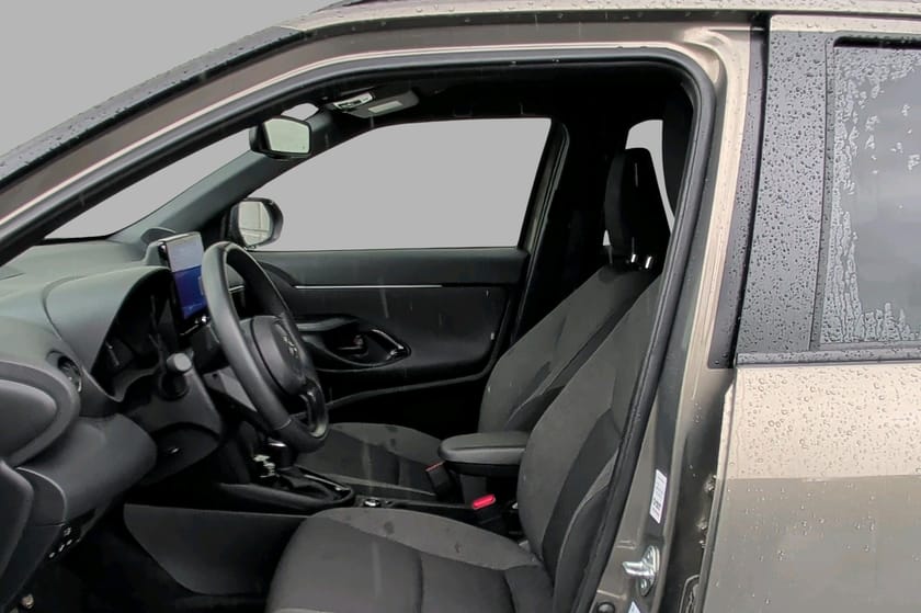 Bilde 4 av Toyota Yaris Cross Hybrid 115 AWD-i Active - LED - Adaptiv cruise - Ryggekam.