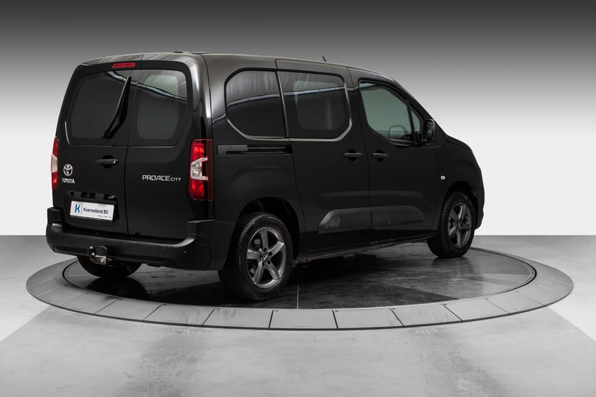Bilde 5 av Toyota ProAce City 1.5D, 1500kg hengervekt, Garanti