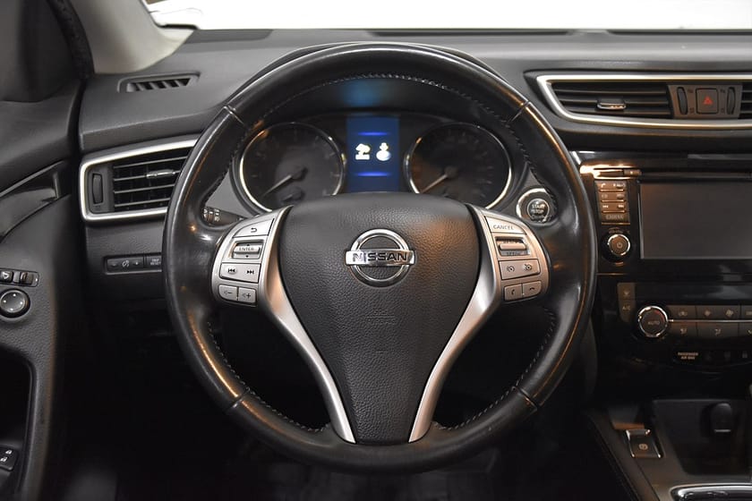 Bild 2 av Nissan Qashqai 1.2 Navigation 1-ägare 360° Keyless SoV-hjul