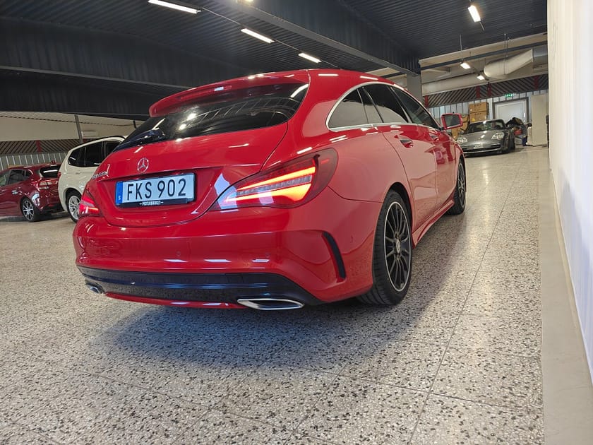 Bild 5 av Mercedes-Benz CLA 220 d Shooting Brake 7G 177hk AMGLine Värmare Pano Drag