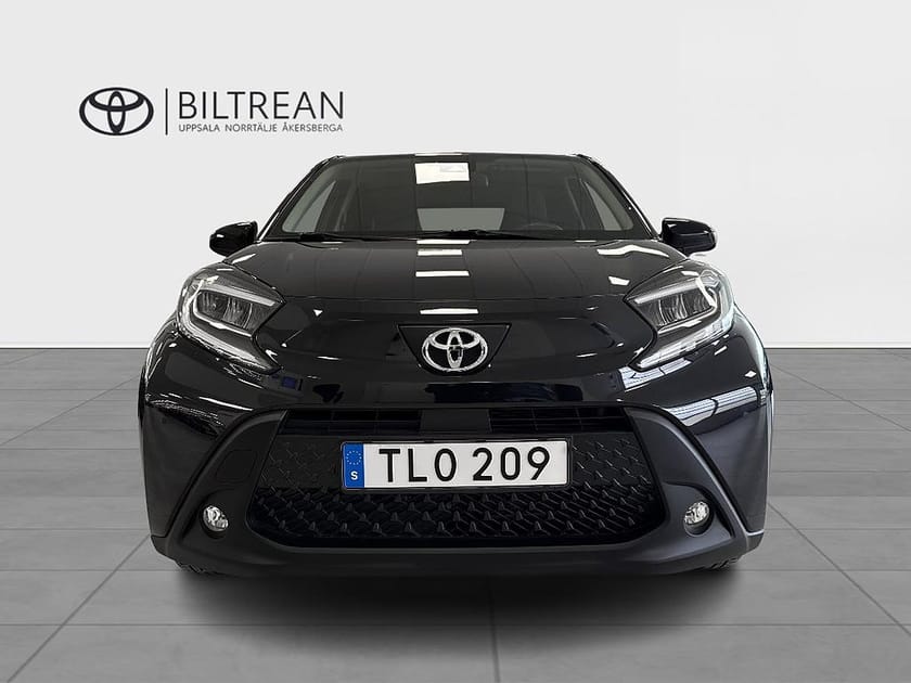Bild 5 av Toyota Aygo X 1.0 VVT-i CVT Play Vinterhjul