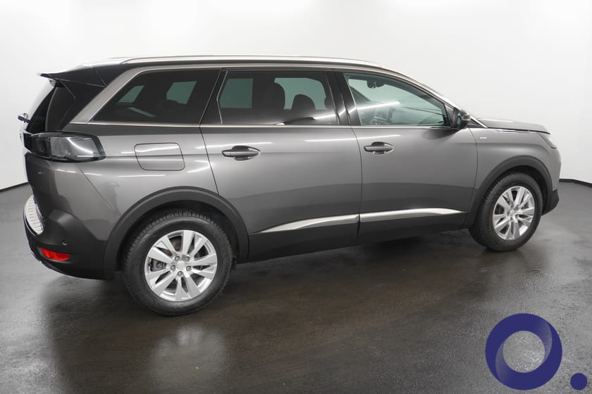 Bilde 2 av Peugeot 5008 GT 1.5 BlueHDi 130 hk 7-seter