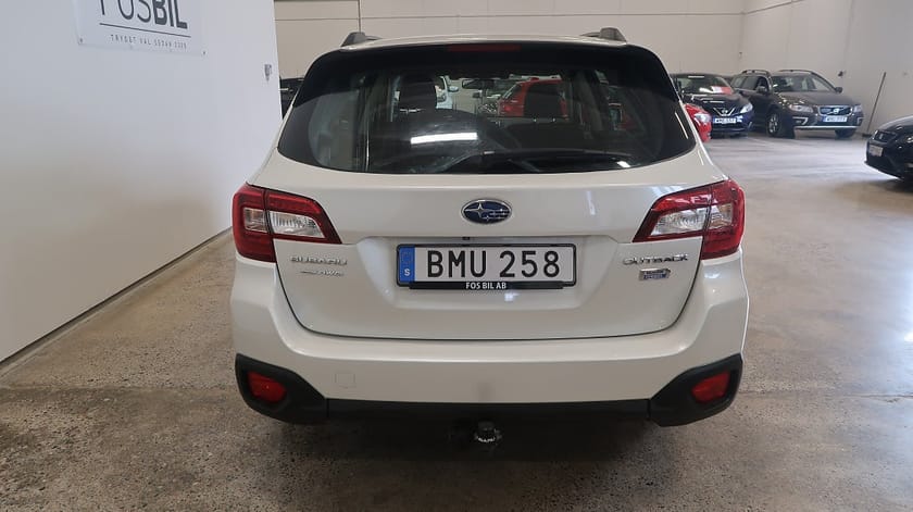 Bild 5 av Subaru Outback *RÄNTEKAMPANJ 3.45%*  2.0 4WD Drag-Kamera-Värmare Nyser