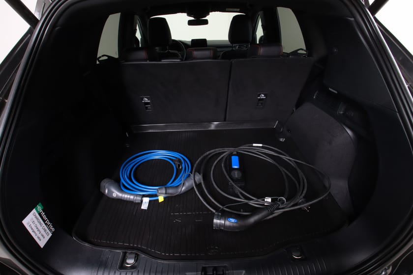 Bilde 5 av Ford Kuga Plug-In Hybrid 2,5 PHEV ST-Line ACC/Krok/B&O/HeadUp/Kamera/DAB/BT