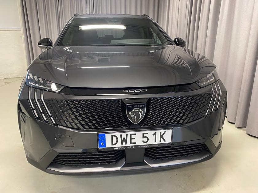 Bild 2 av Peugeot 5008 Hybrid 145 Winter Edition 145hk Automat. 7-Sits!