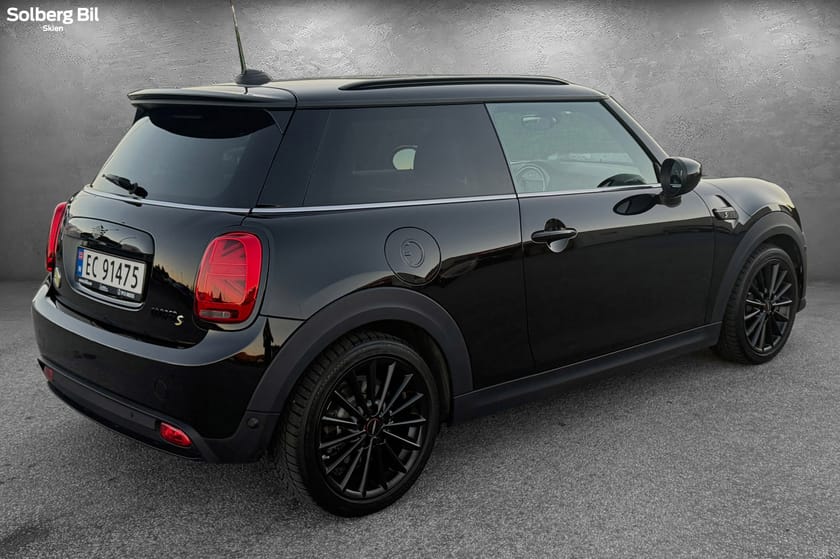 Bilde 4 av MINI Cooper SE MAXIMISE/  S-WORKS/ SKINN/ ACC/ HEAD.UP/ HARMAN&KARDON