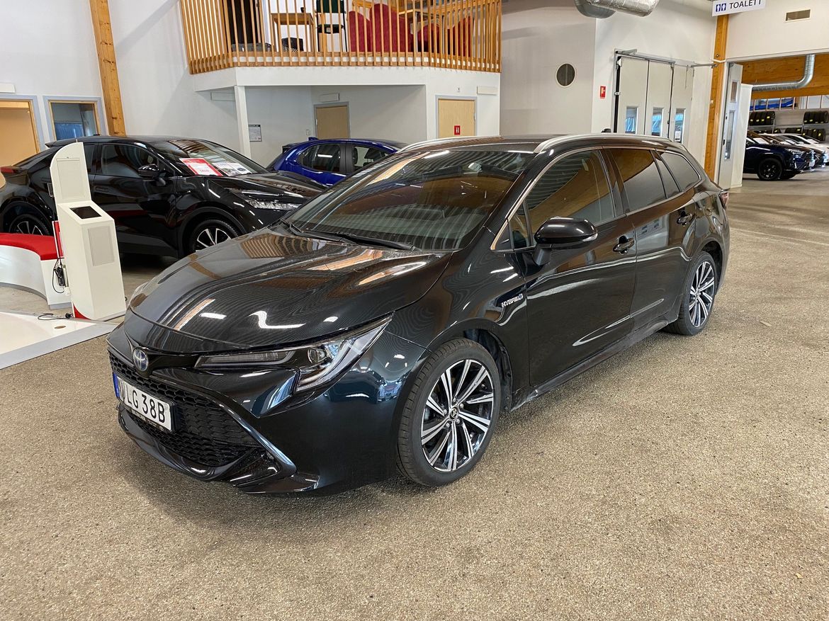 Toyota Corolla Touring Sports Hybrid e-CVT, 122hk, 2021