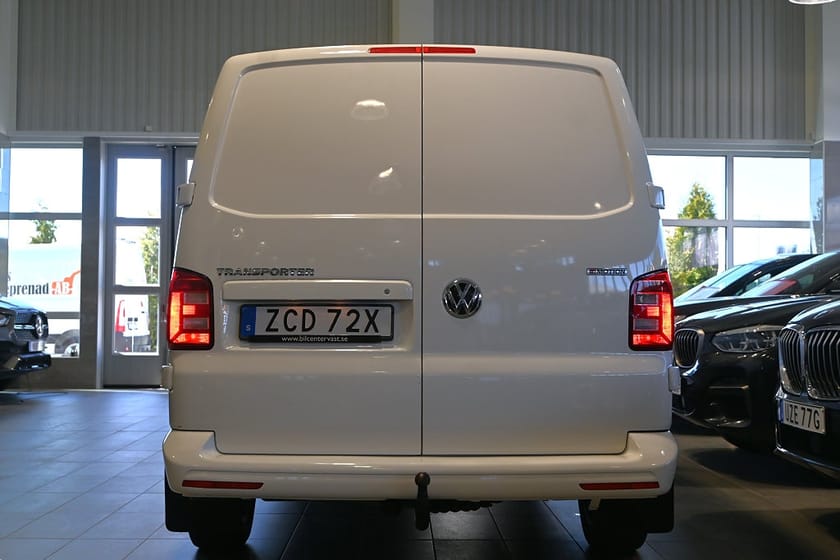 Bild 4 av Volkswagen Transporter T30 TDI 150hk 4Motion Skiteam Ed. Värmare Drag