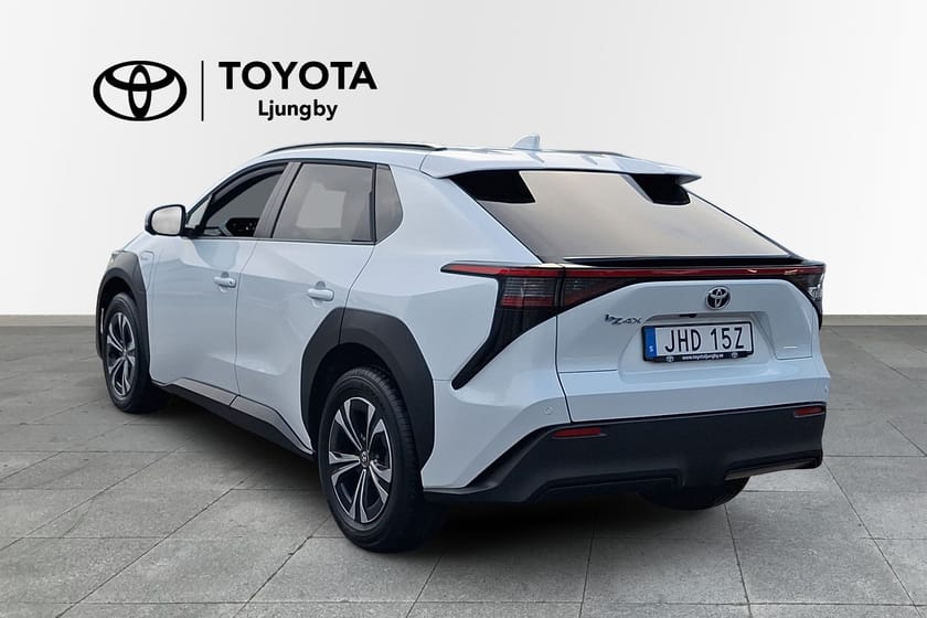 Bild 2 av Toyota bZ4X FWD STYLE EDITION 71.4 kWh