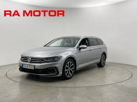 Volkswagen Passat Sportscombi GTE SC  218hk | Värmare | Apple Carplay | SoH 100% |