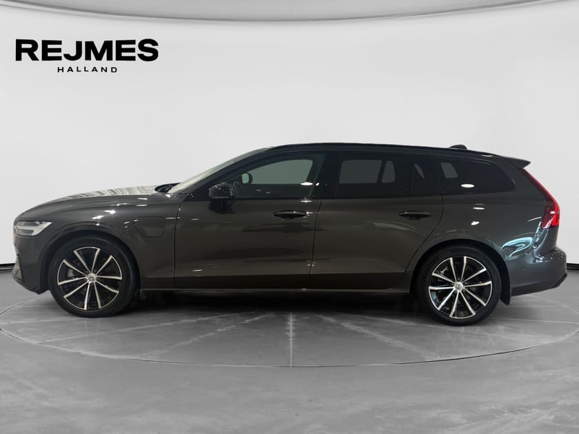 Bild 3 av Volvo V60 T6 Plus Dark Nordic Edition