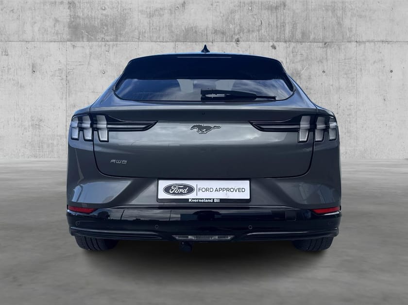 Bilde 5 av Ford Mustang Mach-E Long Range AWD Teknologipakke + | Panoramatak | Hengerfeste 1500 kg