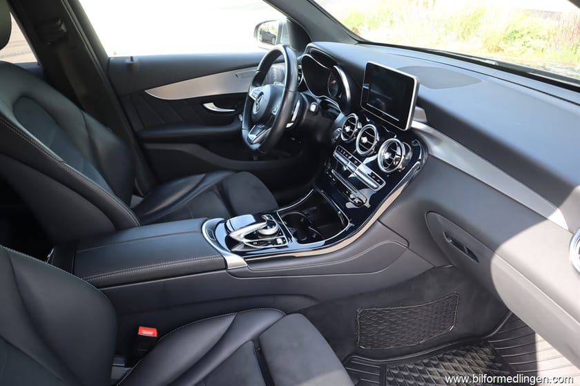 Bild 4 av Mercedes-Benz GLC 220 d 4MATIC 170hk Aut Drag Park.värm Svensksåld