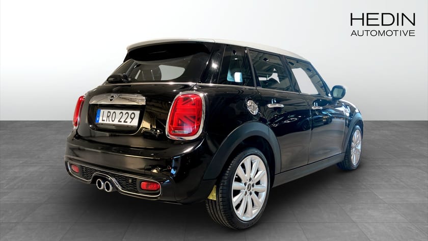 Bild 2 av MINI Cooper S 5-dörrar H&K / Apple CarPlay