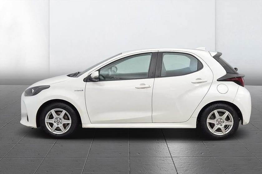 Bild 3 av Toyota Yaris Hybrid Active Kamera Pekskärm AdaptivFH MOMS