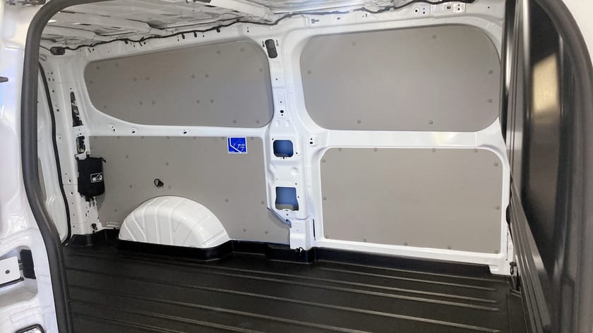 Bild 4 av Ford E-Transit Custom 320 Skåp Trend 320L Electric Automat