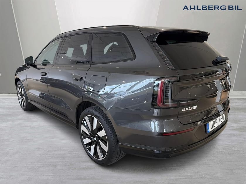 Bild 3 av Volvo EX90 Twin Motor Performance 7-seater Ultra 7sätes, Pilot Assist, Aktiv Chassi luftfjädring, Dragkrok Helautomatisk, Parkeringskamera 360, Google Maps