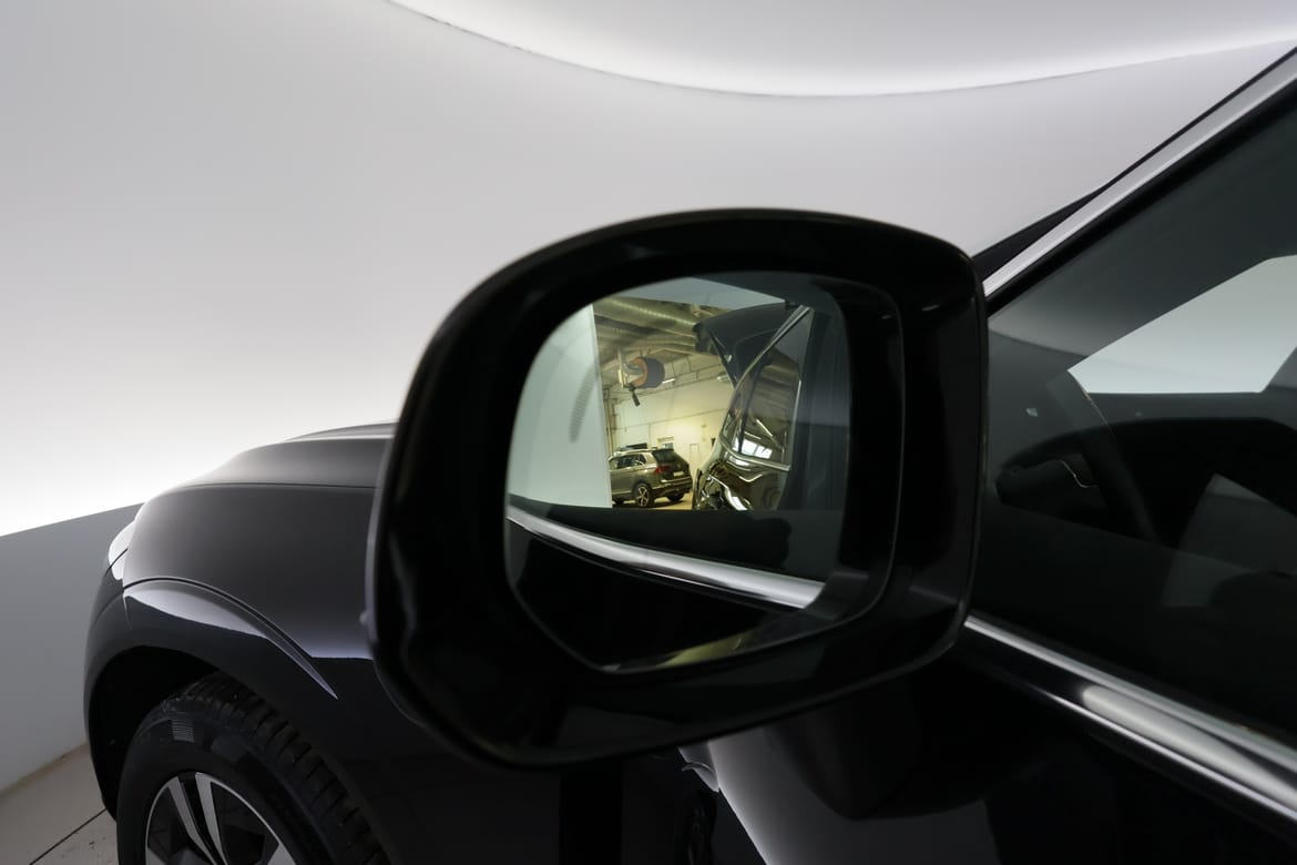 Volvo XC60 2023 - miniatyr 18