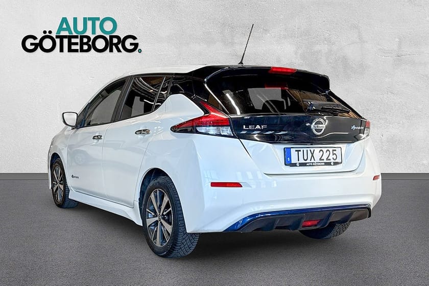 Bild 4 av Nissan Leaf Acenta 40KWH Navi Värmare B-Kamera Välservad