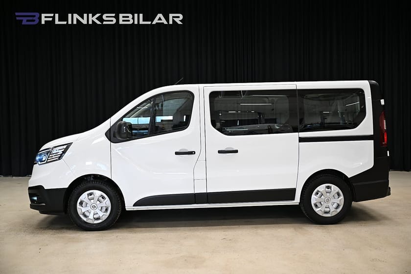 Bild 2 av Renault Trafic Passenger L2 150HK 9-Sits|Drag|LED|Backkamera|M/K-Värmare