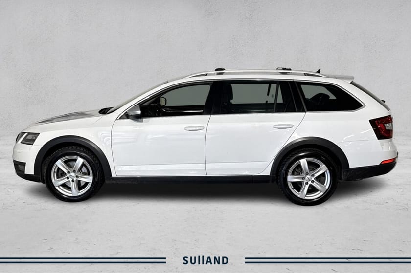 Bilde 2 av Škoda Octavia Scout Oct3fl stv sco tdi 184 4x4dsg