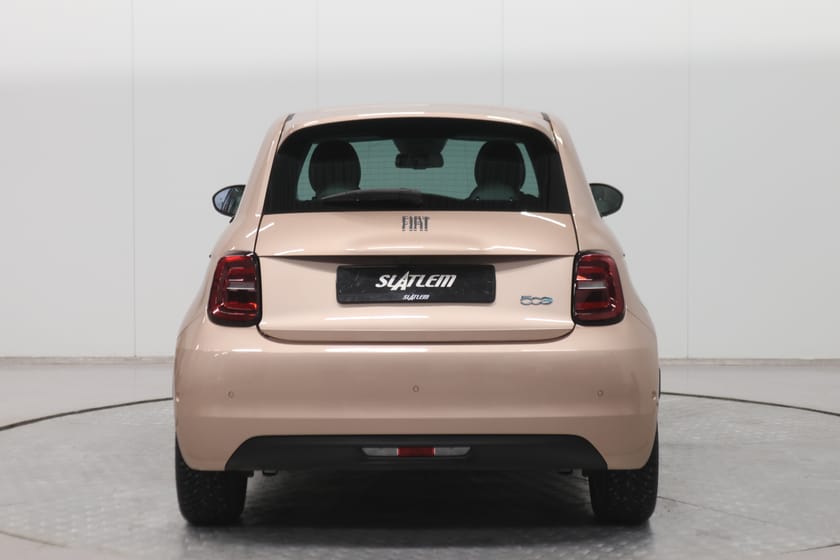 Bilde 3 av Fiat 500e 3+1 La Prima