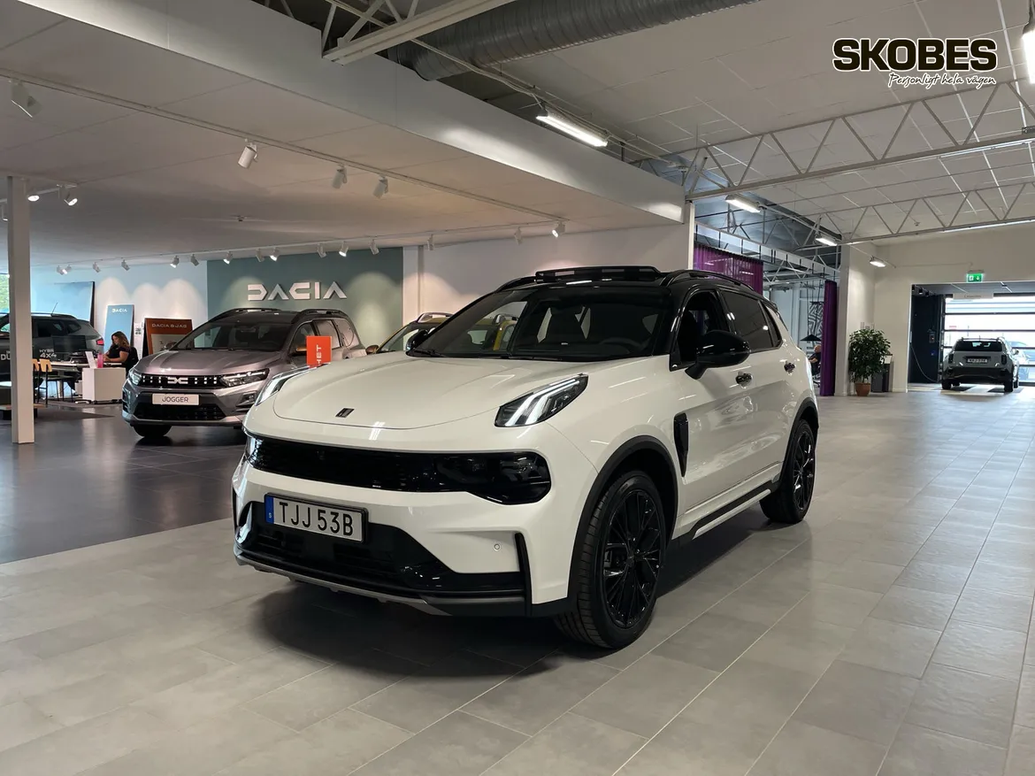 Lynk & Co 01 PHEV