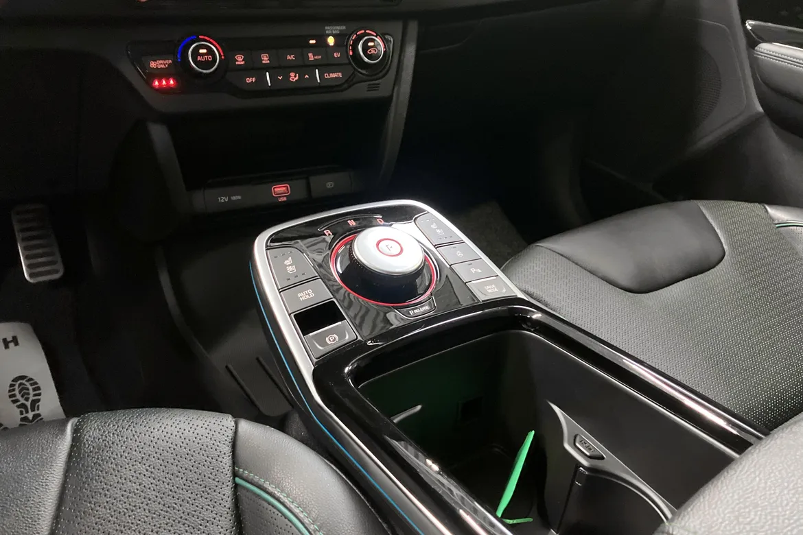 picture of a car