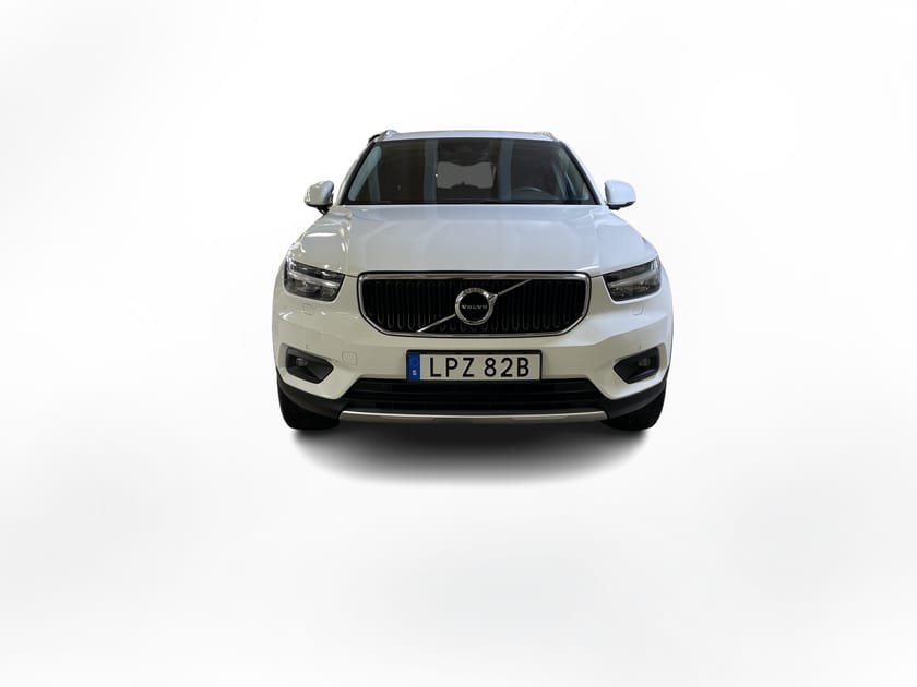 Bild 4 av Volvo XC40 B4 FWD Bensin Momentum Advanced Edt