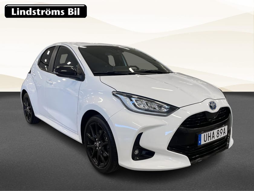 Bild 3 av Toyota Yaris Hybrid Style 1.5 116hk S&V-Hjul Moms