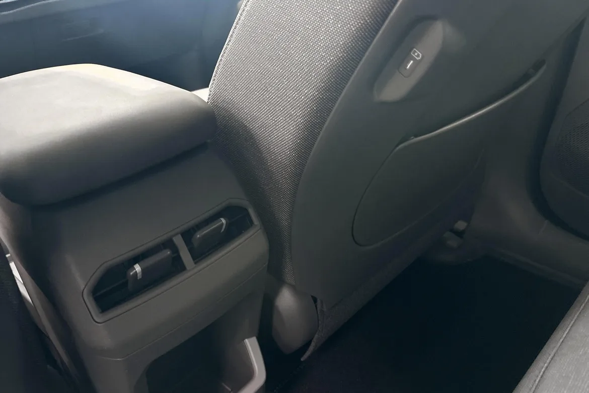 picture of a car