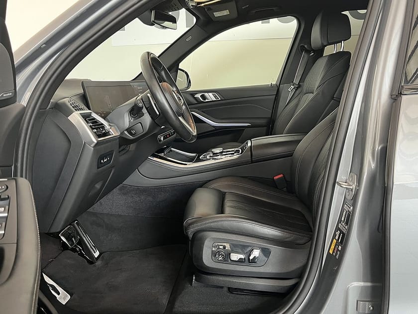 Bild 5 av BMW X5 xDrive50e M Sport Pro H/K Drag KomfortStol ComfortAcces