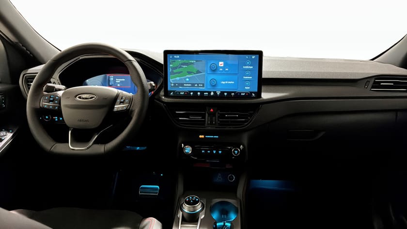 Bild 4 av Ford Kuga Plug-In Hybrid ST-Line X Black Edition 2.5 Phev 243hk DEMO