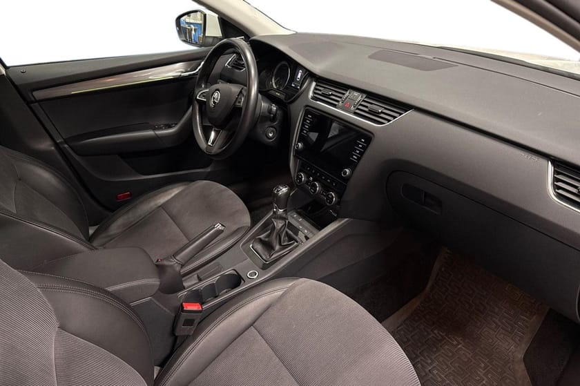 Bild 5 av Škoda Octavia Kombi Combi Style TSI 115 *Drag & Värmare*