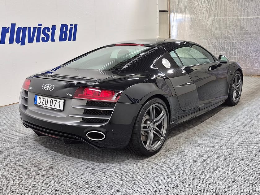 Bild 4 av Audi R8 Coupé COUPE QUATTRO V10 525HK 4x4 Carbon