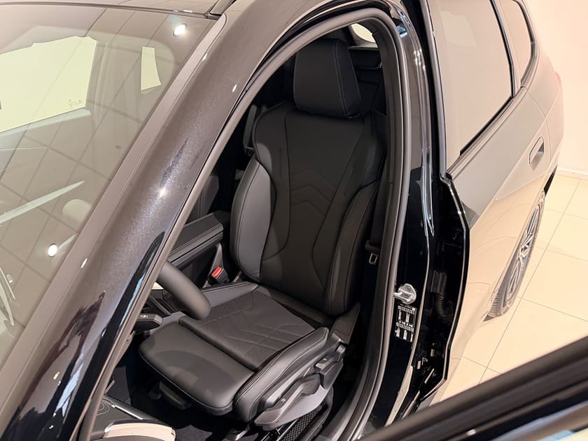 Bild 4 av BMW X1 sDrive18i 18i, M-Sport,Drag,Navi,Adpt fart,Rattvärme,Ränta 2,95%*