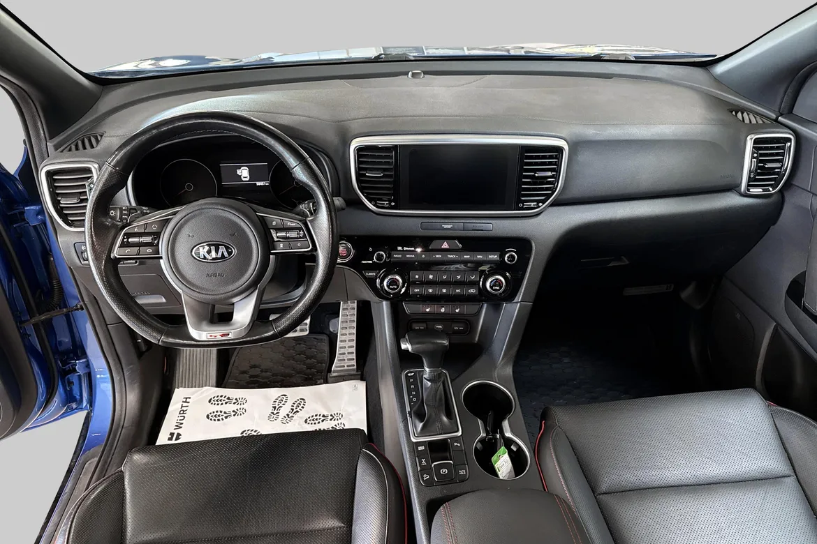 picture of a car