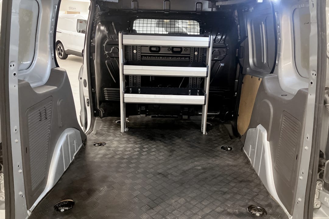 Ford Transit Connect 210