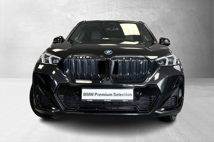 Bilde 5 av BMW iX1 xDrive30 xDrive30e  //Msport, Skinn, HUD, El.sete, Harman, Krok