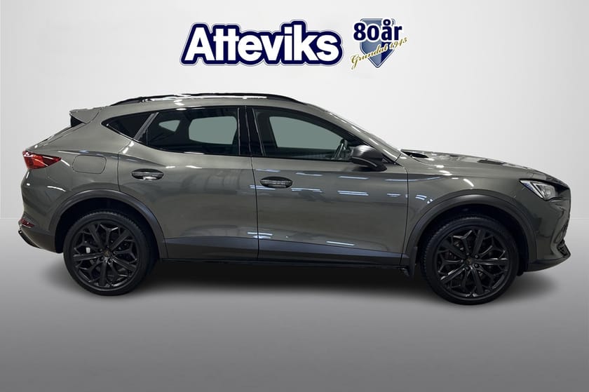 Bild 2 av CUPRA Formentor VZ e-Hybrid 245hk Tribe Edition Kamera/Drag