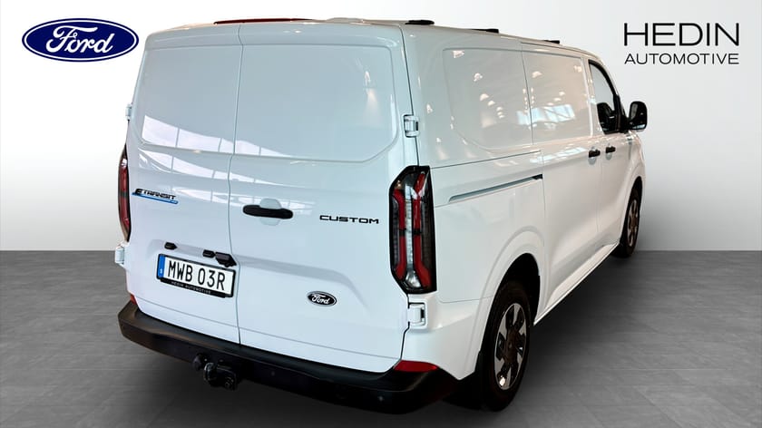 Bild 2 av Ford E-Transit Custom 320 Trend / Skåp / 82kWh 218Hk / 0% ränta