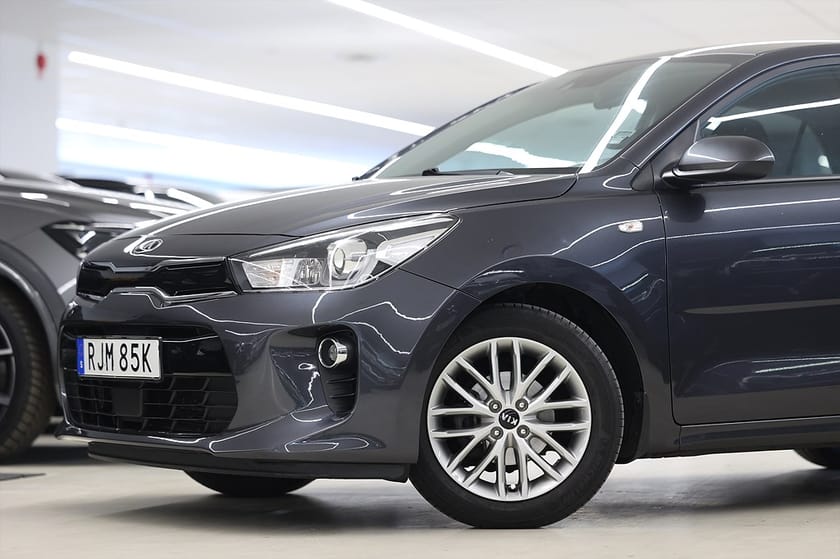 Bild 4 av Kia Rio 1.2 CVVT Manuell 84hk Advance Plus CarPlay B-Kamera
