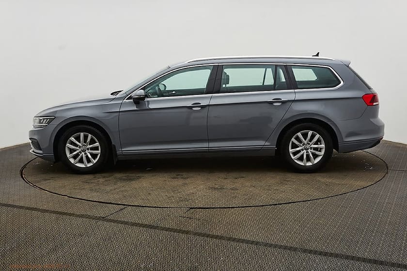 Bild 5 av Volkswagen Passat Sportscombi 1.5 TSI Digital Cockpit Pro, Drag,Backkamera, P-värmare