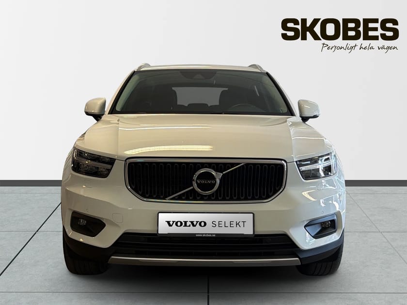 Bild 2 av Volvo XC40 D3 AWD Momentum Advanced Edition