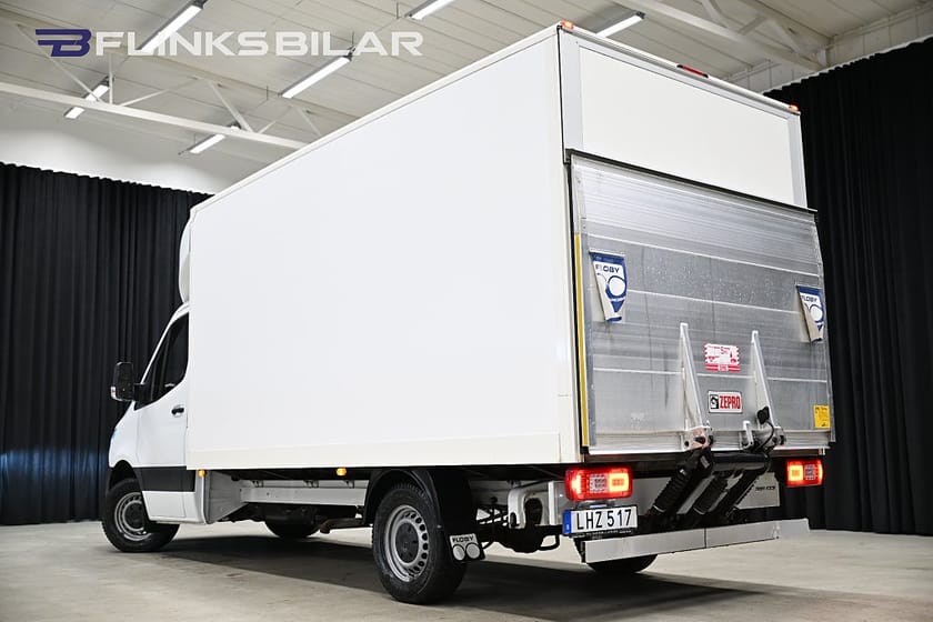 Bild 5 av Mercedes-Benz Sprinter 316 CDI Chassi 163HK 7G+ Automat|Volymskåp|BG-Lyft|Lågmil|Moms