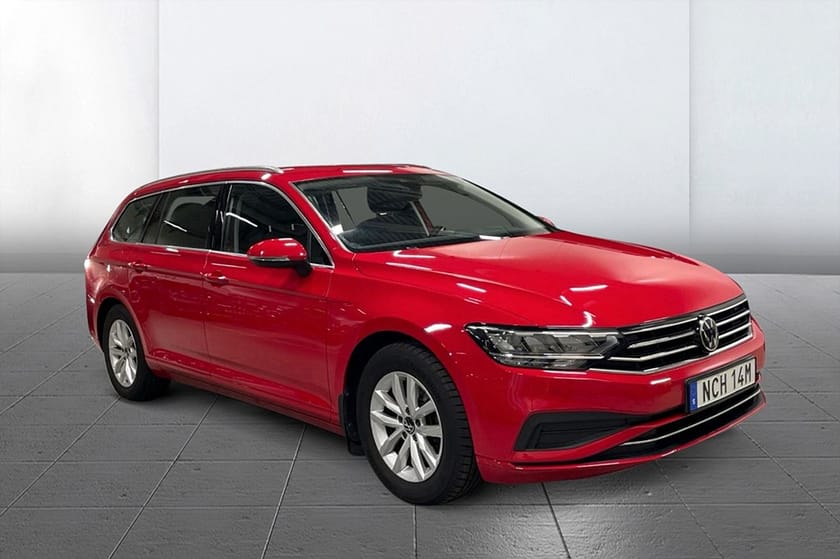 Bild 3 av Volkswagen Passat Sportscombi SC 2.0 TDI Vinterpaket ergoComf CarPlay AdaptivFH
